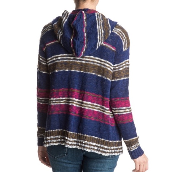 NWT Majesty Seas Stripe Cardi MSRP $55 P2P S:20 M:22 L: 24 - Picture 2 of 2